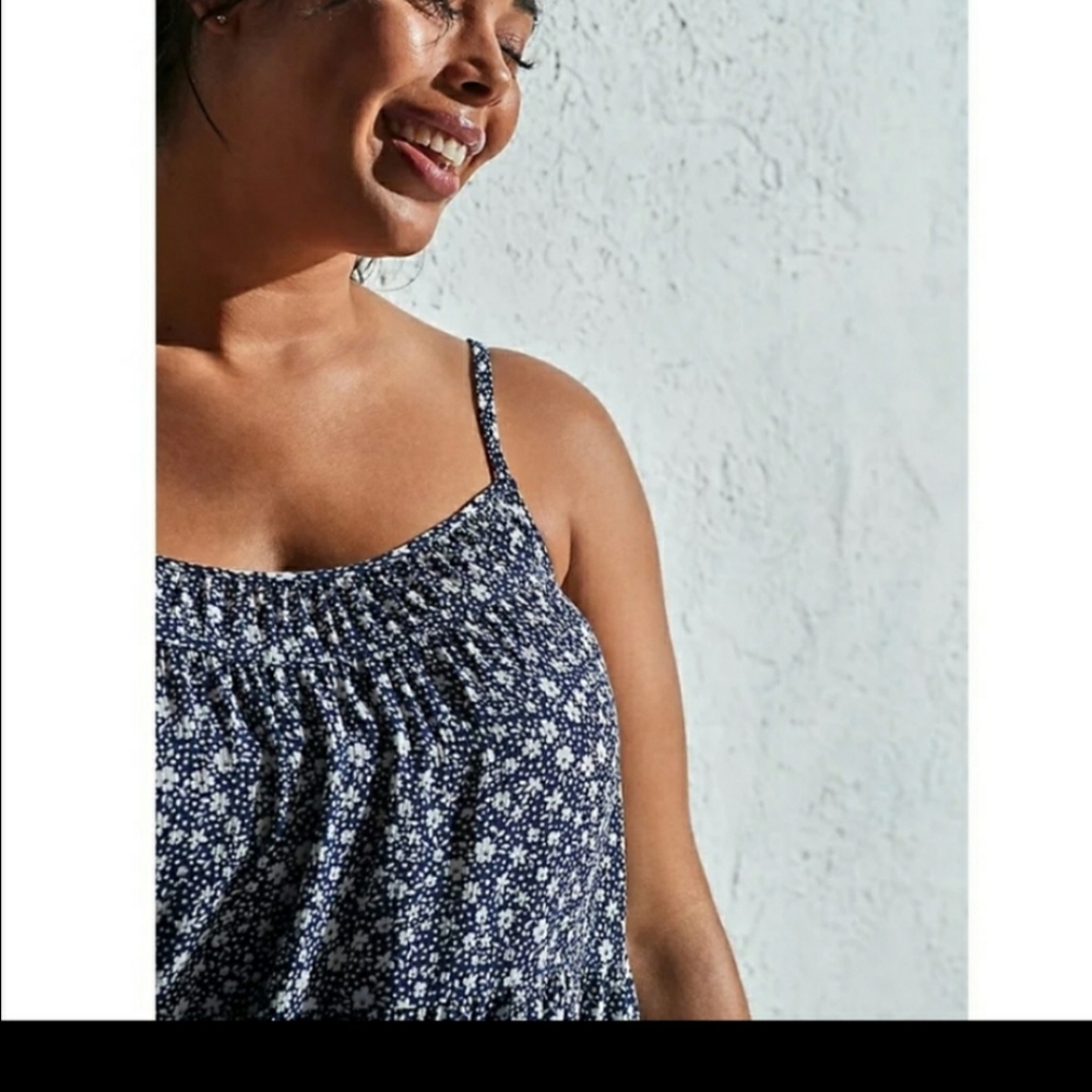 Torrid Floral Gauze Shirred Hem Cami - Picture 2 of 11